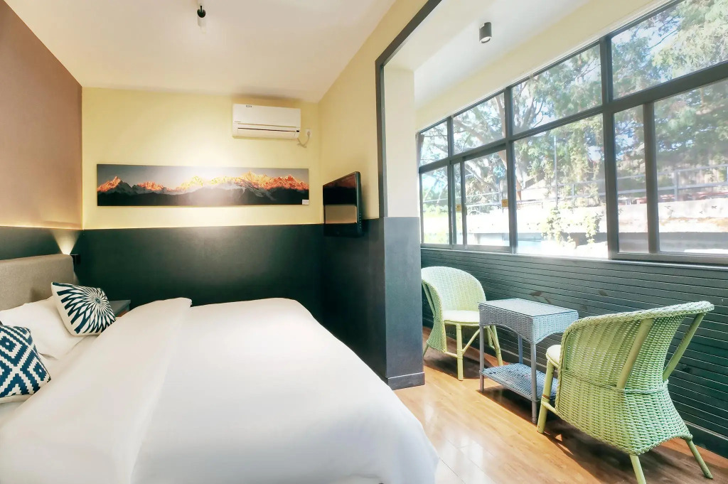 Upland International Youth Hostel