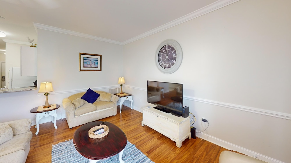 Magnolia North 4872-203