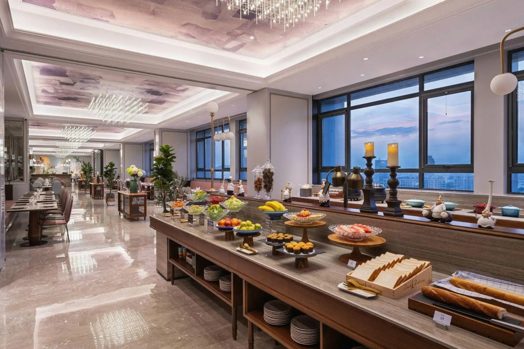 Mercure Qinhuangdao Downtown