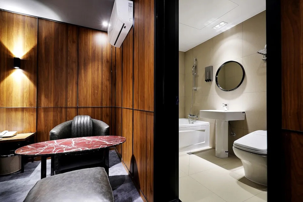Cielo Hotel