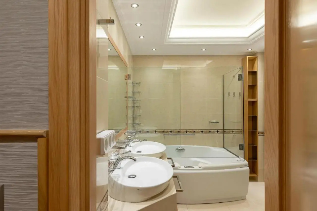 Vouliagmenis Elegance by Acropolis Suites
