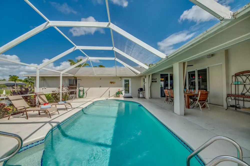 Villazo Ann, Cape Coral
