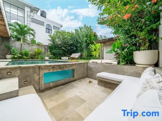 Honey Mandarin villa - Lush Garden Pool 2 BR villa