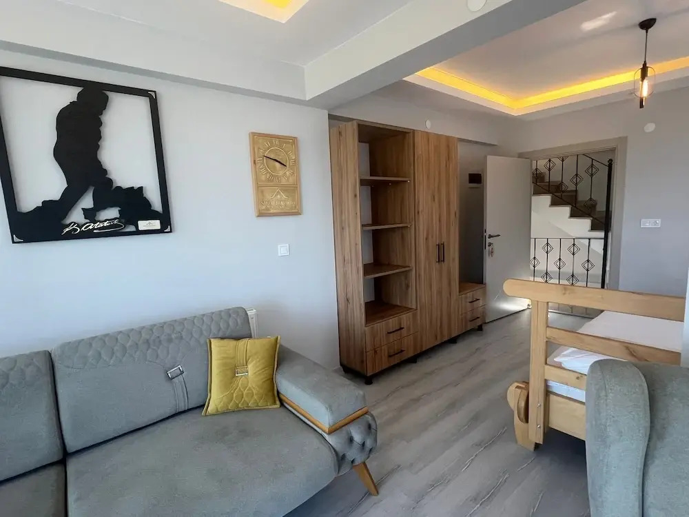 Mavikoy Apart