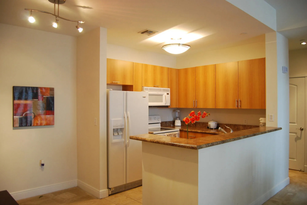 Dadeland Towers by Miami Vacations