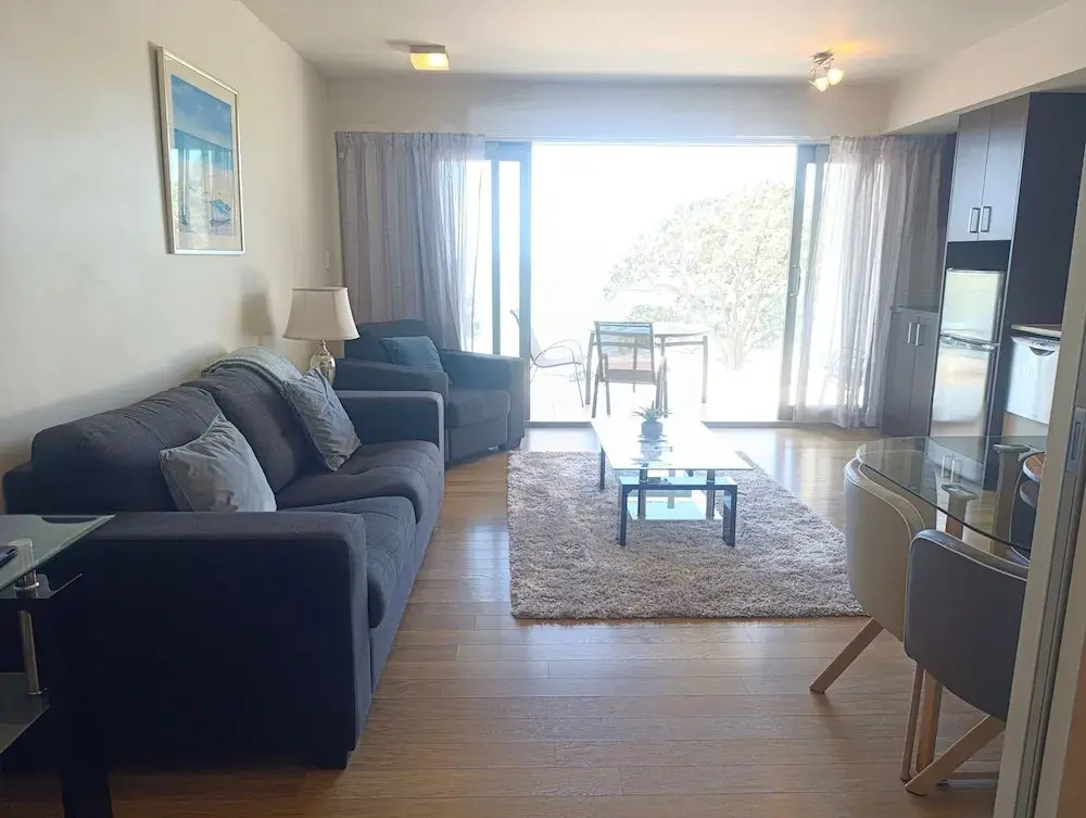 Paihia Beach Front 1 bedroom Apartment