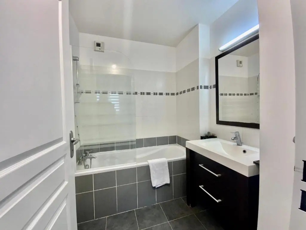 GROOMI Le Port Marianne- Appartement cosy avec 1 chambre