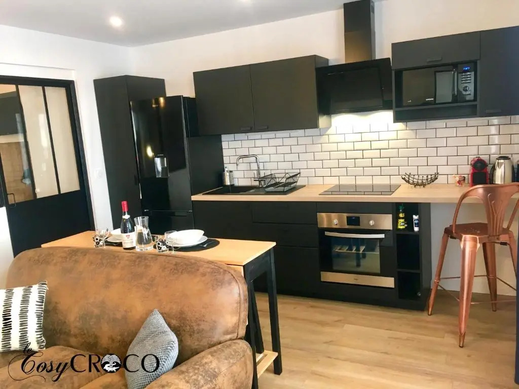 Cosy CROCO - Appart T2 Centre Nîmes - Wifi et Parking
