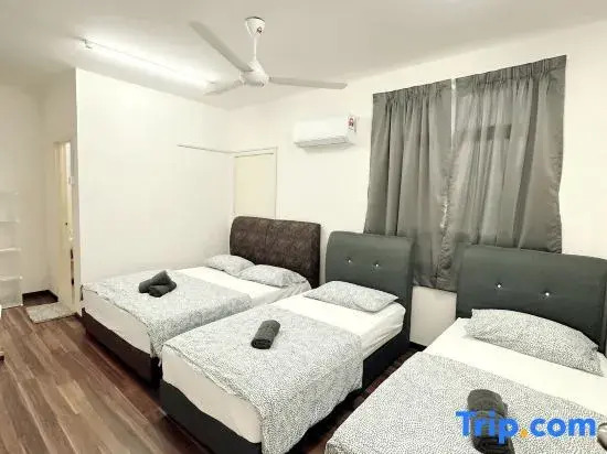TuR16-10pax-4room1living-SPICE Stadium-1minFoodCourt-5minit Airport