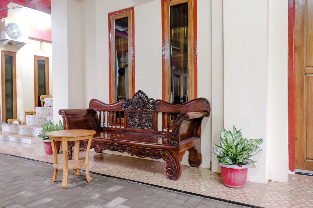 Hotel O D&a Guesthouse Syariah And Rent Car