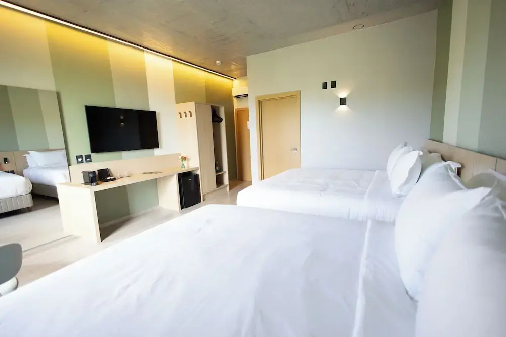 Liwe Hotels