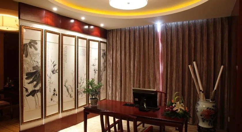 Emeishan Yue Garden Hotel
