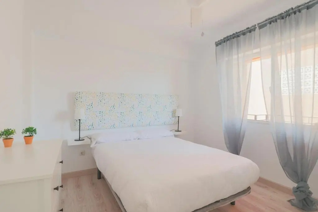 C85 - Brand New 3 Bedroom Apartment by the Center
