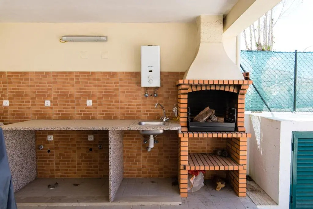 Moradia de 3 quartos com ar condicionado e piscina