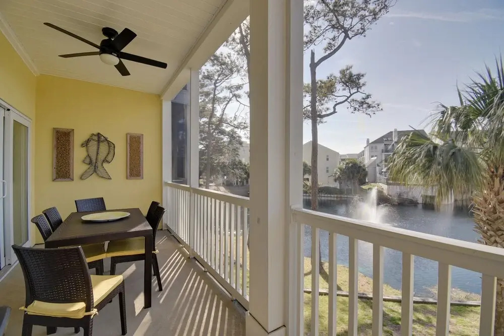 Walk to Main Street: North Myrtle Beach Condo