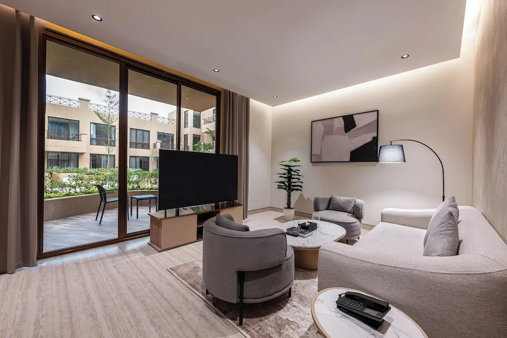 Locanda Homes by Jareed