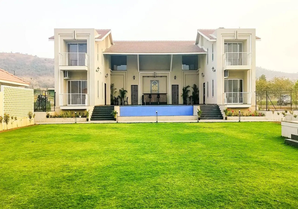 Isola Luxury Farm Suites