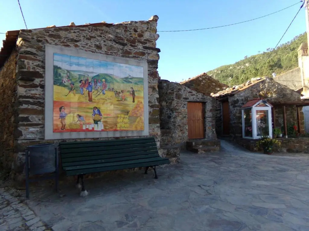 Casas dos Carregais