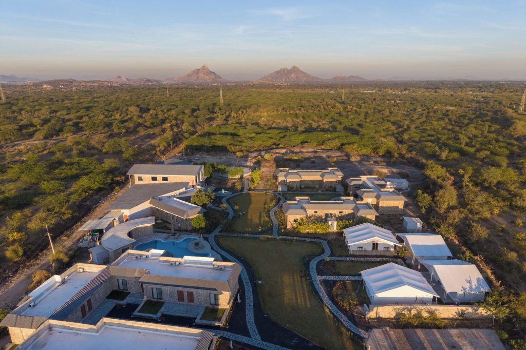 juSTa Luxe Highpoint Jawai