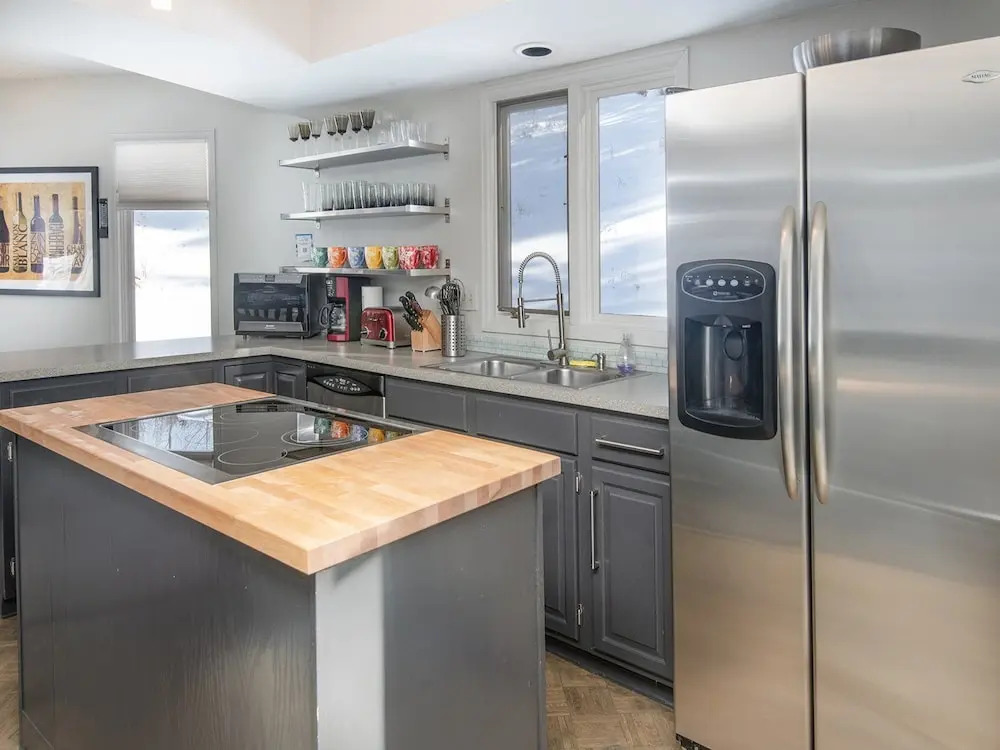 2338 Tahoe Drive