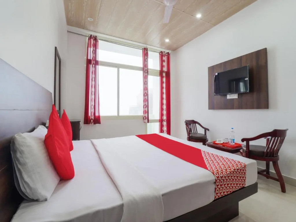 Fabexpress Kalsia Home Stay