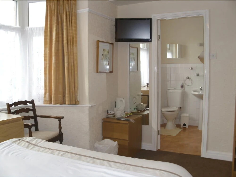 Seaforth Guest House - Pleasure Beach