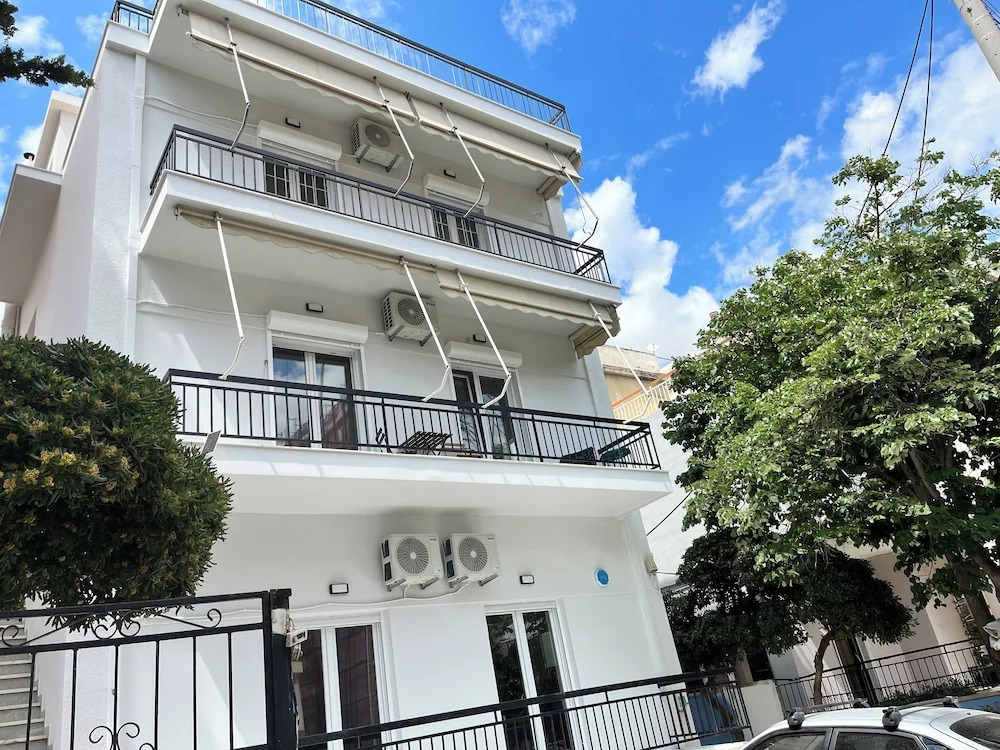 Paleo Faliro Comfort Apartment