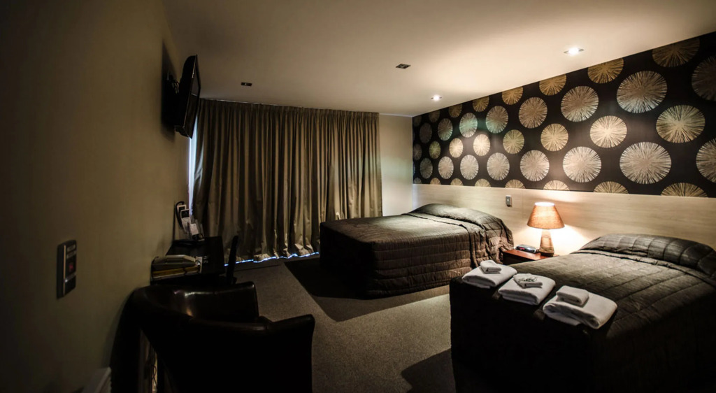 The Racecourse Hotel & Motorlodge