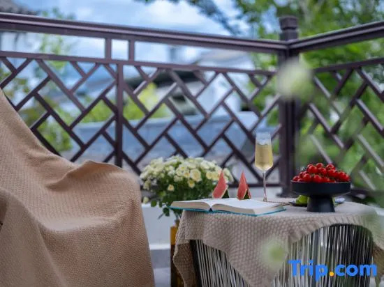Lujing Tangshu Homestay
