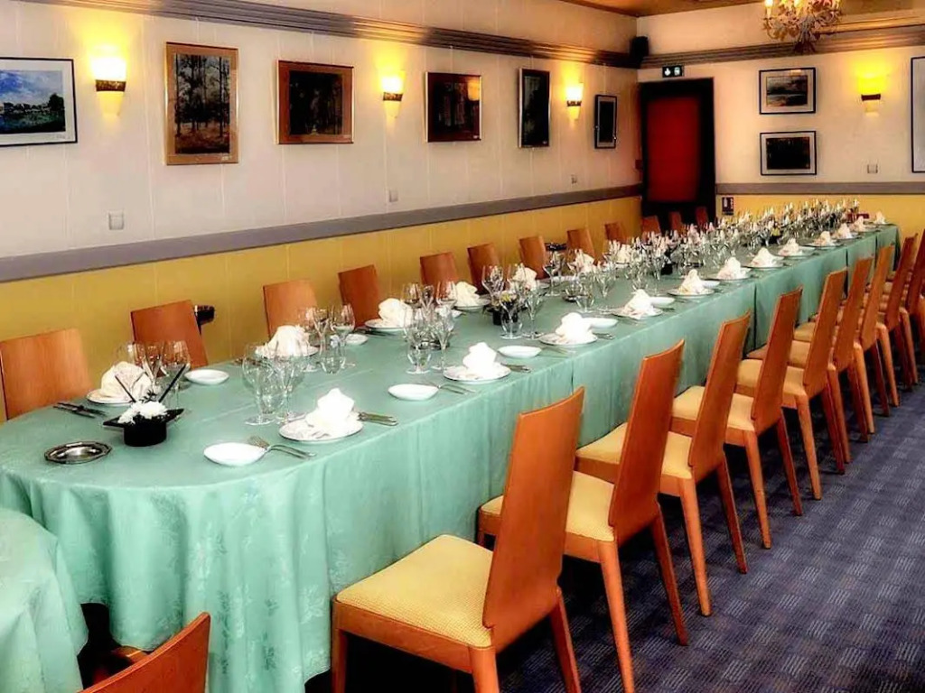 Logis Hôtel Restaurant Le Coq Hardi