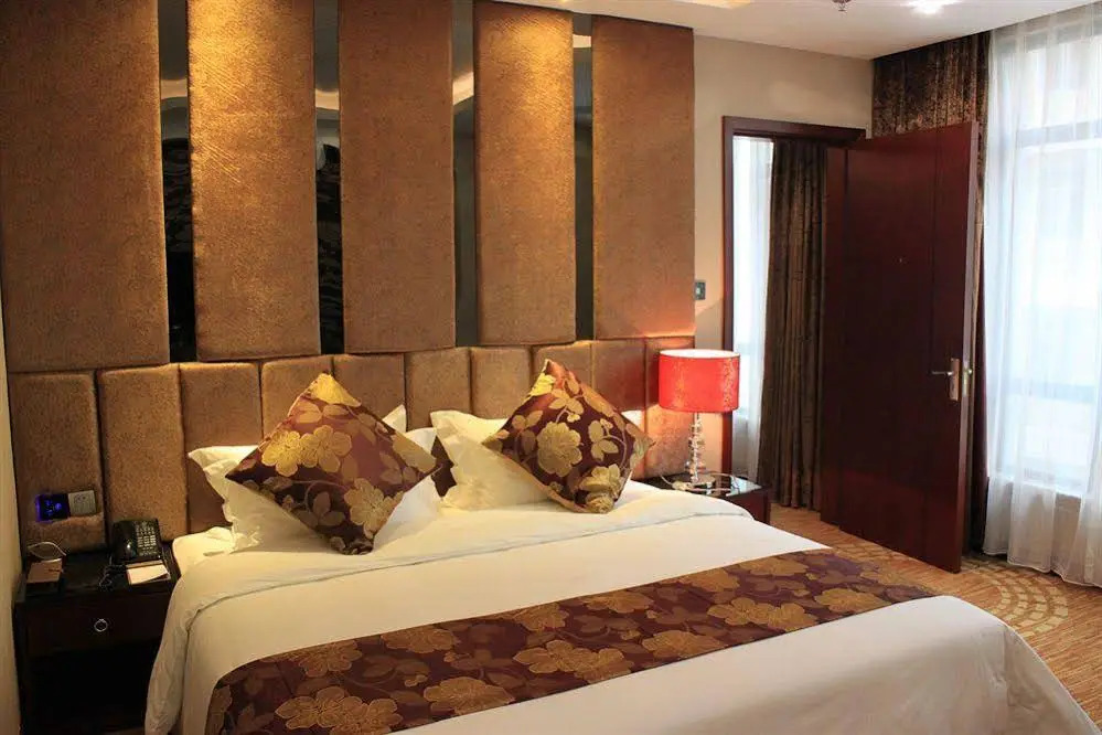 Sofis Tian Tian Holiday International Hotel