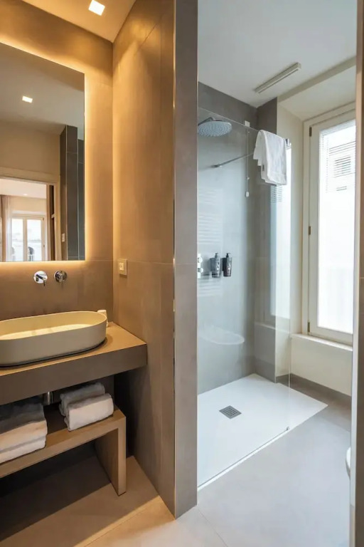 Anna Teresa Luxury