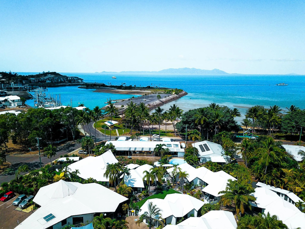 Island Leisure Resort