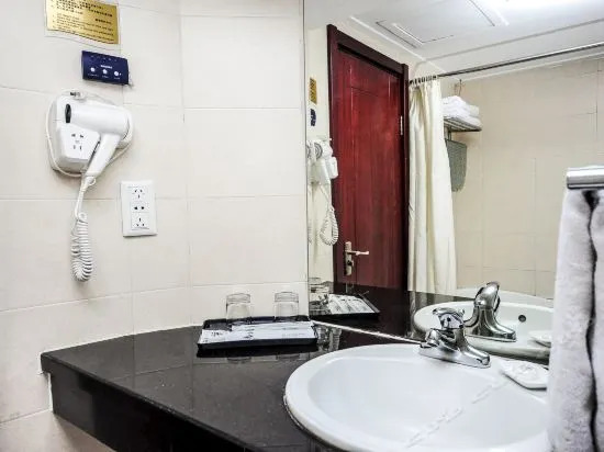 Yuntian Haiwan Holiday Hotel