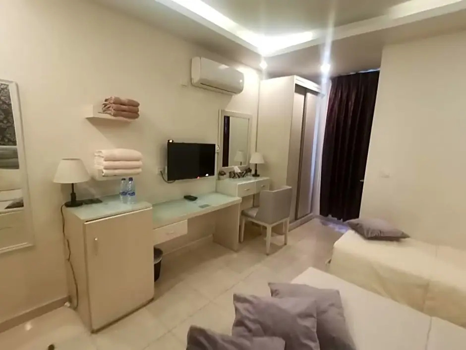 Beirut Hotel 1