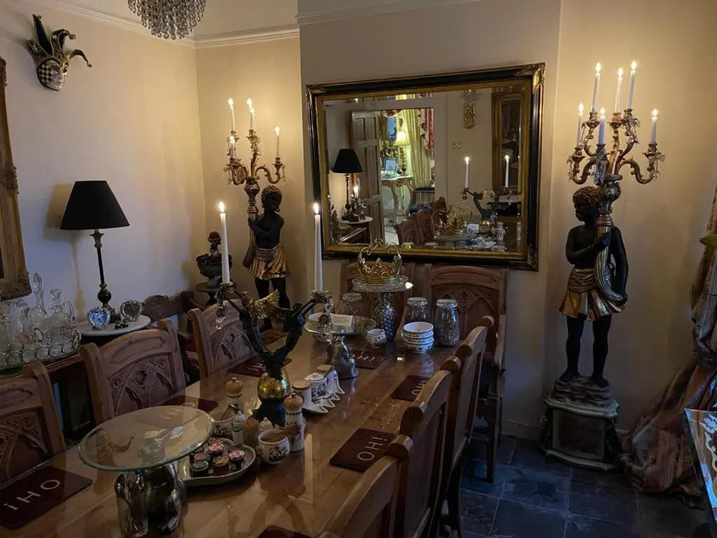 Olivia House