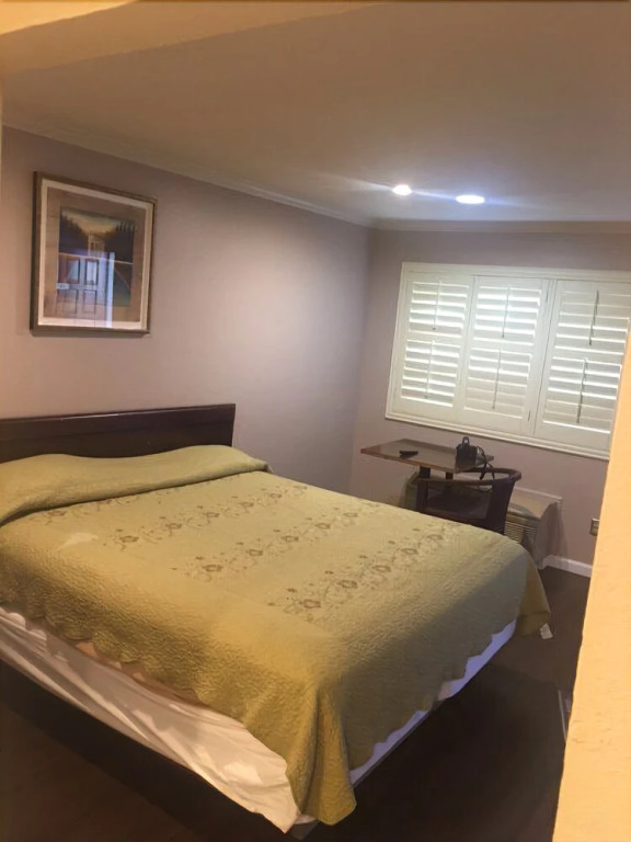 Royal Palace Inn
