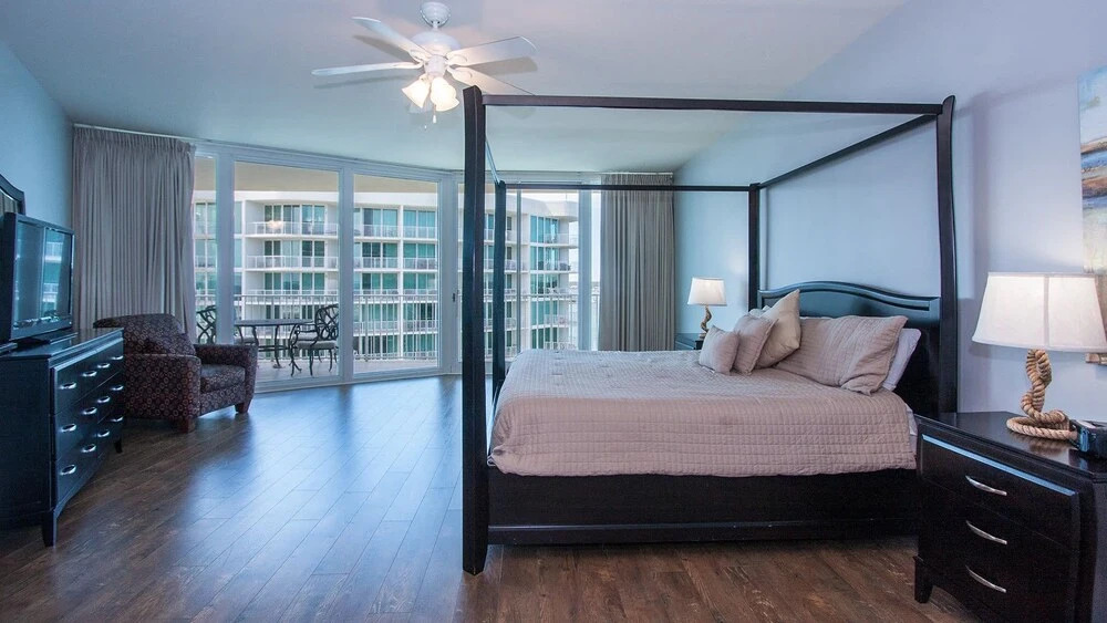 Condo Overlooking the Gulf of Mexico - Unit Crc1116
