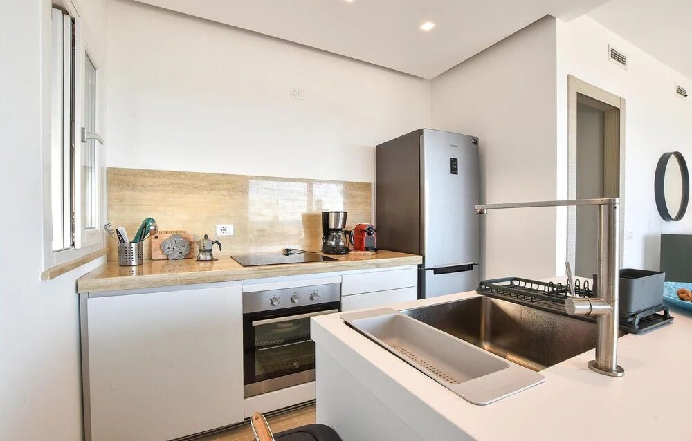 Beautiful Apartment in Alcamo With Wifi and 2 Bedrooms