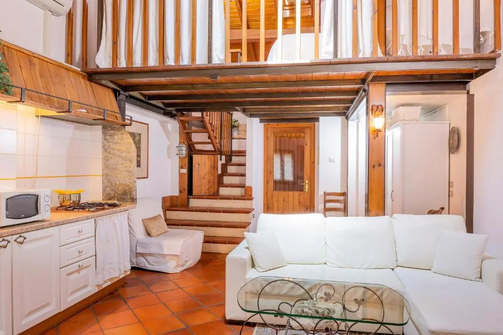 CaDinora - Caesar apartment
