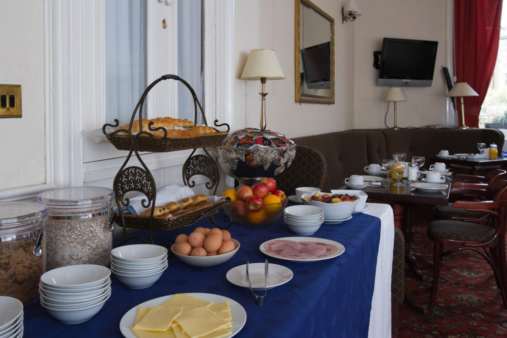 Thistle Hotel
