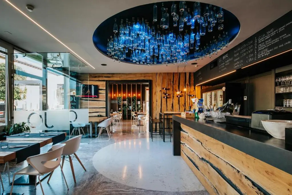 JO Hotel