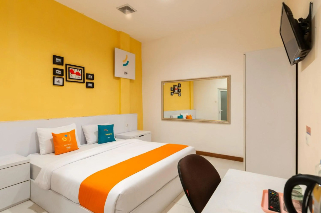 Sans Hotel Finest Medan