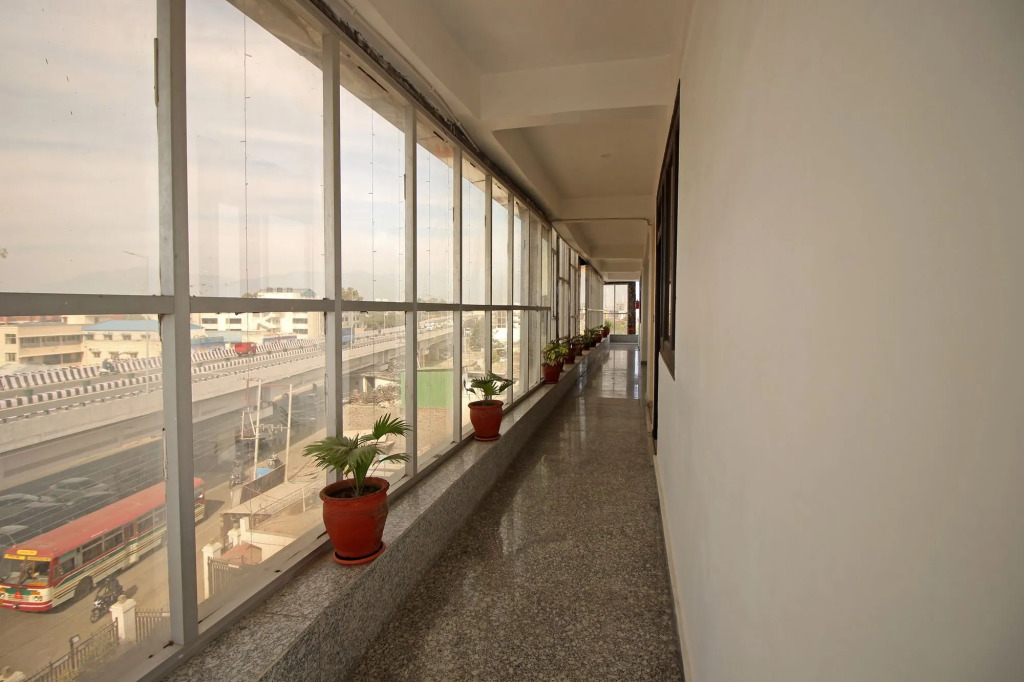 OYO 8232 Hotel KRB Paradise