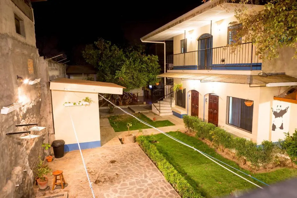 Poco a Poco Hostel