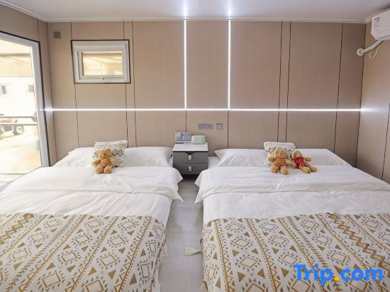Brilliant Galaxy Desert Stargazing Homestay