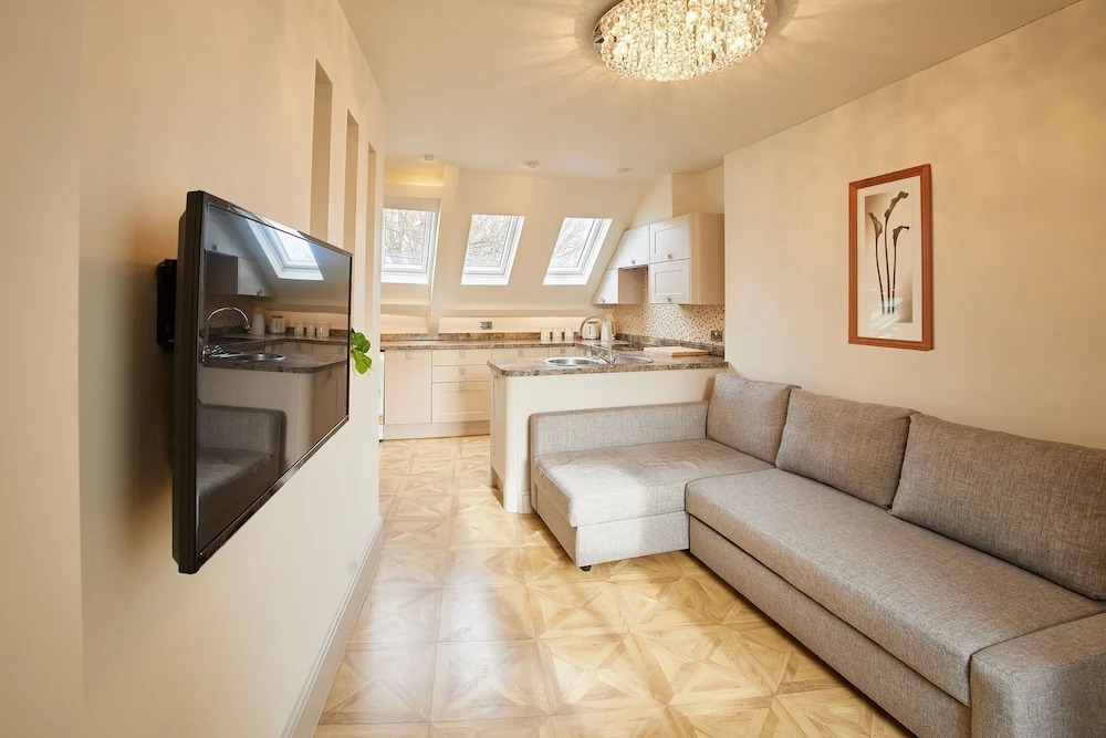 Host Stay Osbourne Apartment