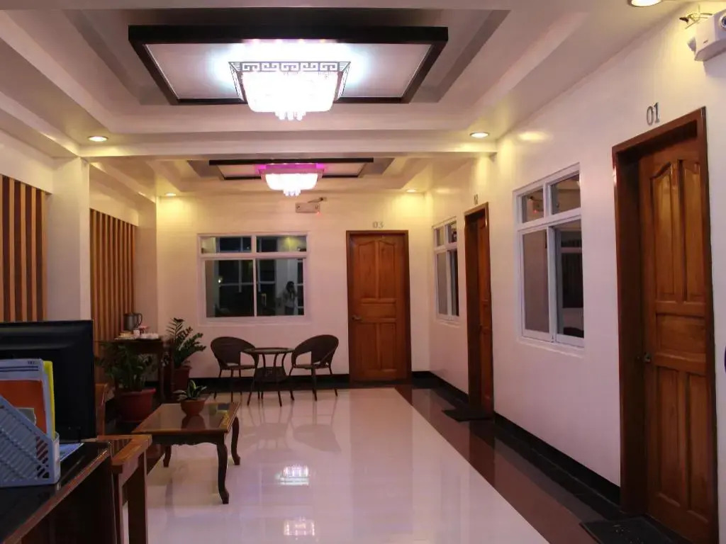 Citrine Tourist Inn