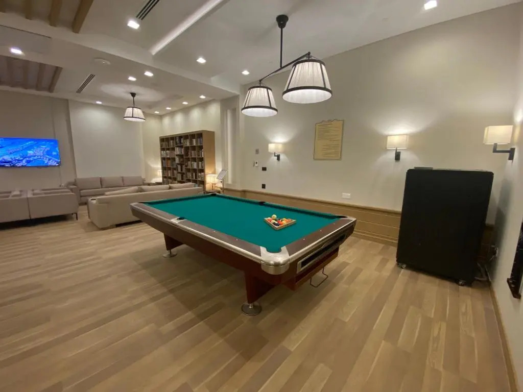 Luxury condo with beautiful views, beach and pools
