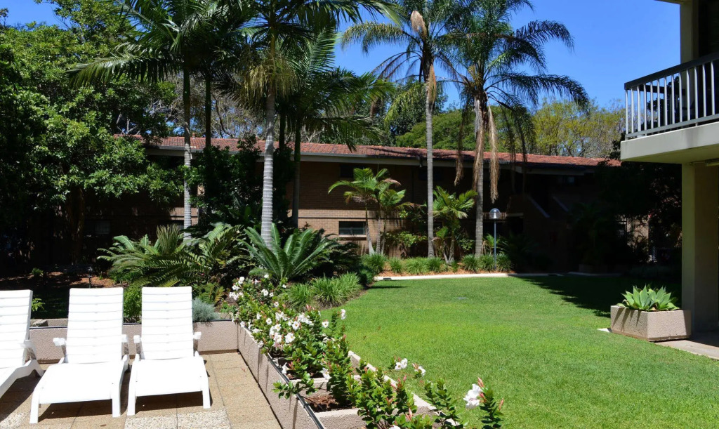 Spring Hill Gardens Apartments